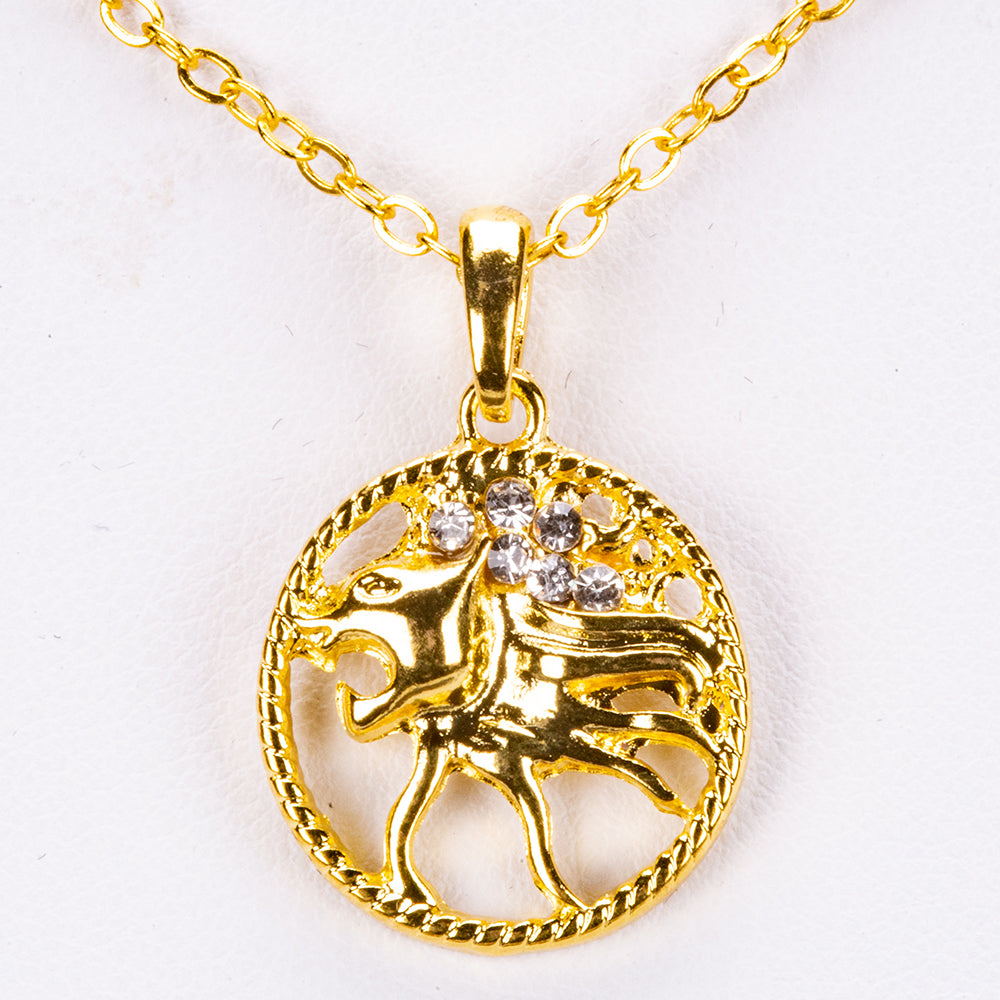 Leu Colier din Aliaj Placat cu Aur ( 10 grame ) cu Cristal Alb Emporia® ( Colier+Pandantiv )