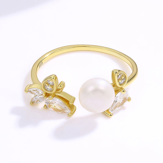 Inel din Aliaj Placat cu Aur ( 10 grame ) cu Cristal Alb Emporia®