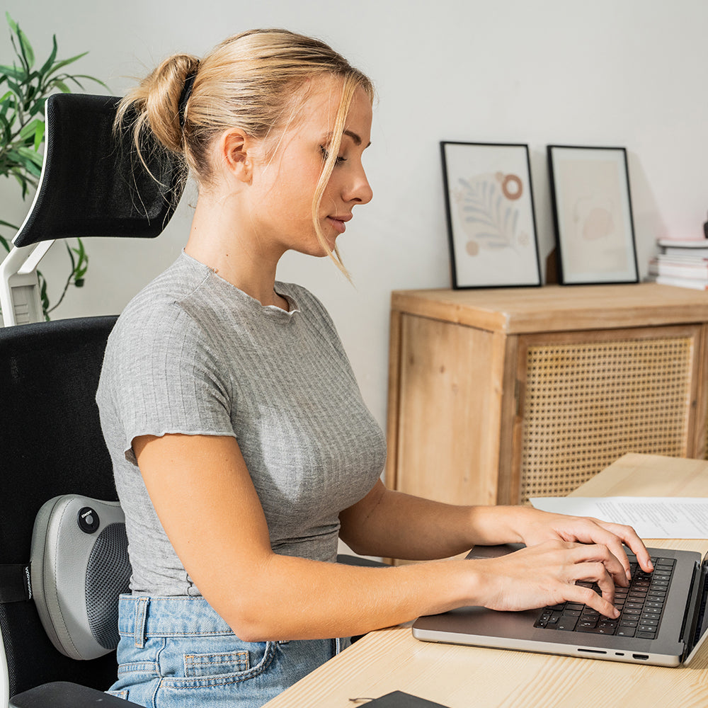 Aparat de masaj corporal Shiatsu, compact și reîncărcabil