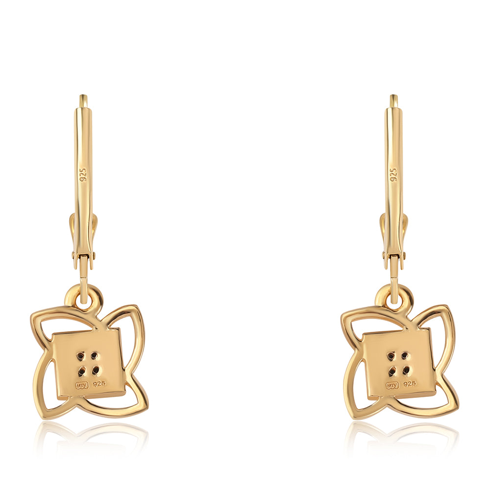 Cercei din Argint 925 Placat cu Aur ( 2.45 grame ) cu Diamant Albastru 0.04 Carate