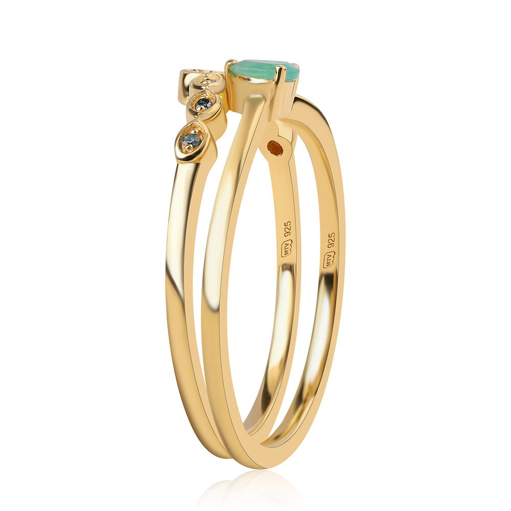 Set din Argint 925 Placat cu Aur ( 3.11 grame ) cu Diamant Albastru și Smarald Brazilian 0.26 Carate ( Inel )