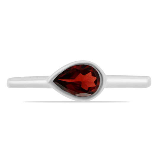 Inel din Argint 925 ( 1.89 grame ) cu Granat Barton 0.79 Carate