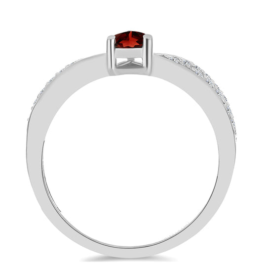 Inel din Argint 925 ( 1.96 grame ) cu Granat Barton și Topaz Alb 0.57 Carate