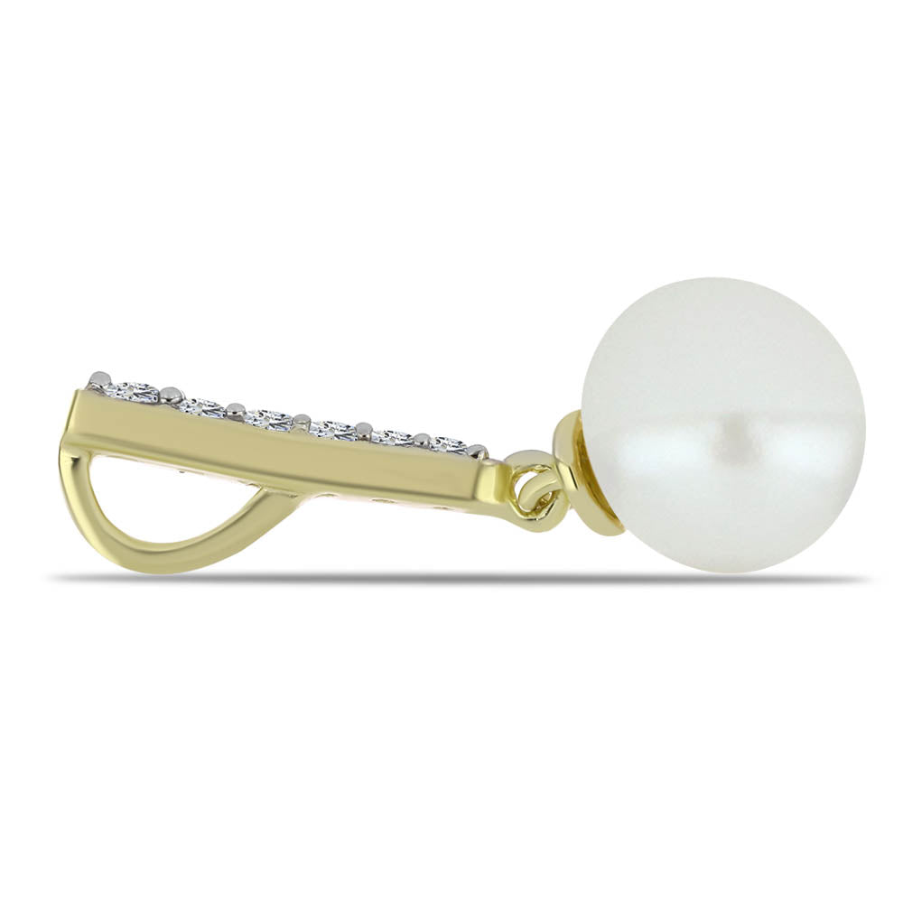 Pandantiv din Argint 925 Placat cu Aur ( 0.56 grame ) cu Perlă de Apă Dulce Albă și Topaz Alb 5.02 Carate