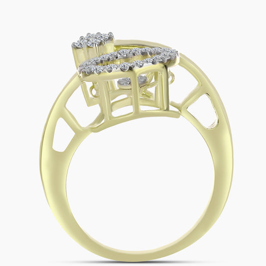 Inel din Argint 925 Placat cu Aur ( 3.79 grame ) cu Diamant Alb și Topaz Alb 0.27 Carate