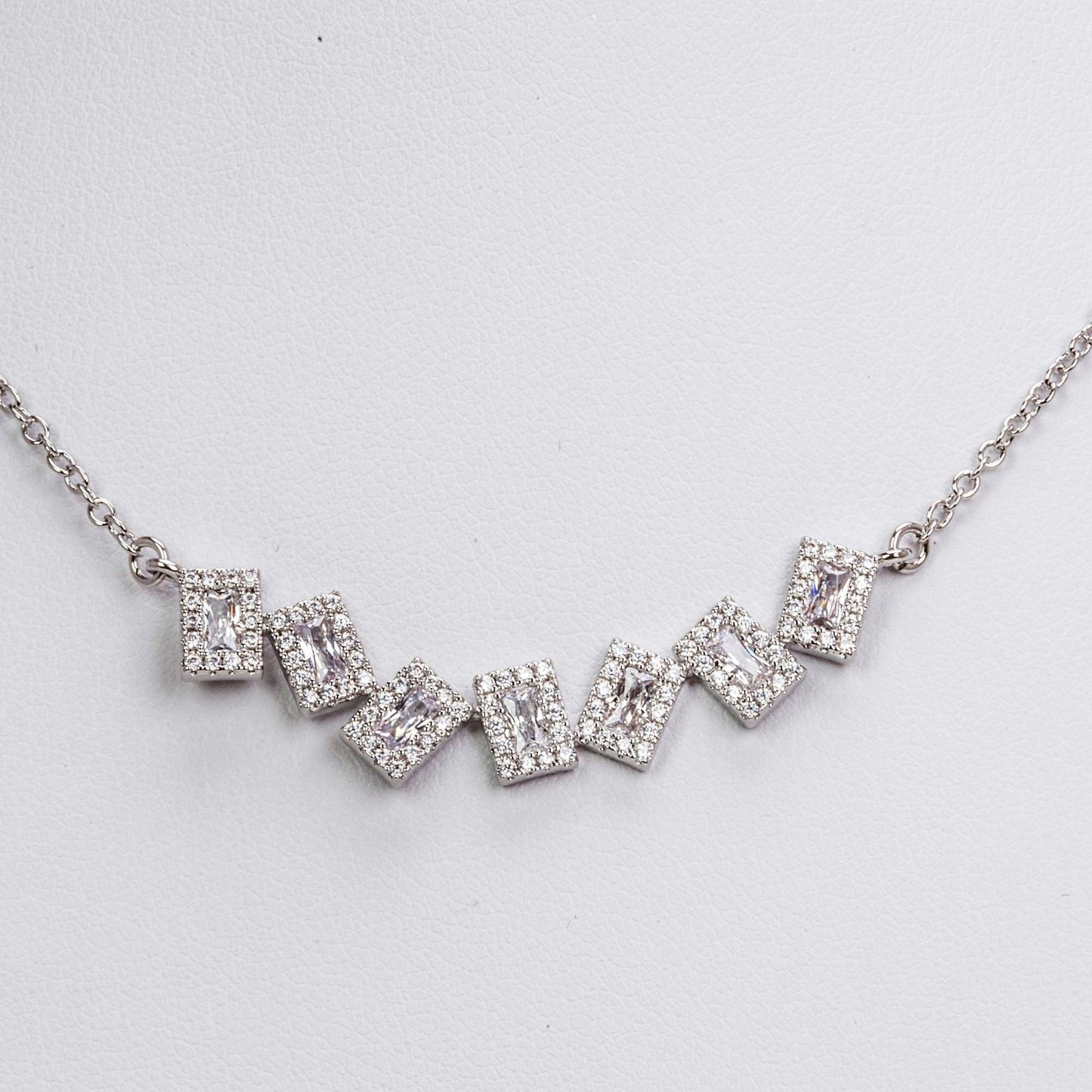 Colier din Aliaj Placat cu Aur Alb cu Cristal Alb Emporia® - Bijuterii TV