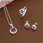 Set din Aliaj Placat cu Aur cu Cristal Violet Emporia® ( Colier+Cercei+Inel )