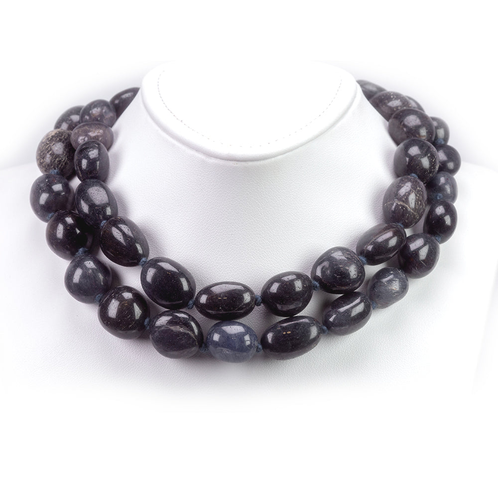 Colier din Mărgele ( 125.88 grame ) cu Jad albastru 629.39 Carate