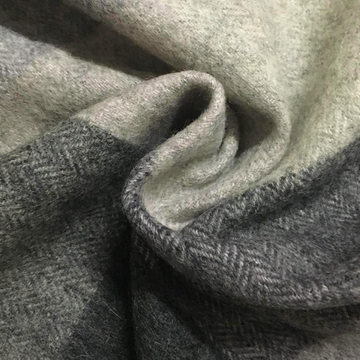 Eșarfă 100% Lână Autentică, 30 cm x 165 cm, Gri și Carouri Crem - Bijuterii TV