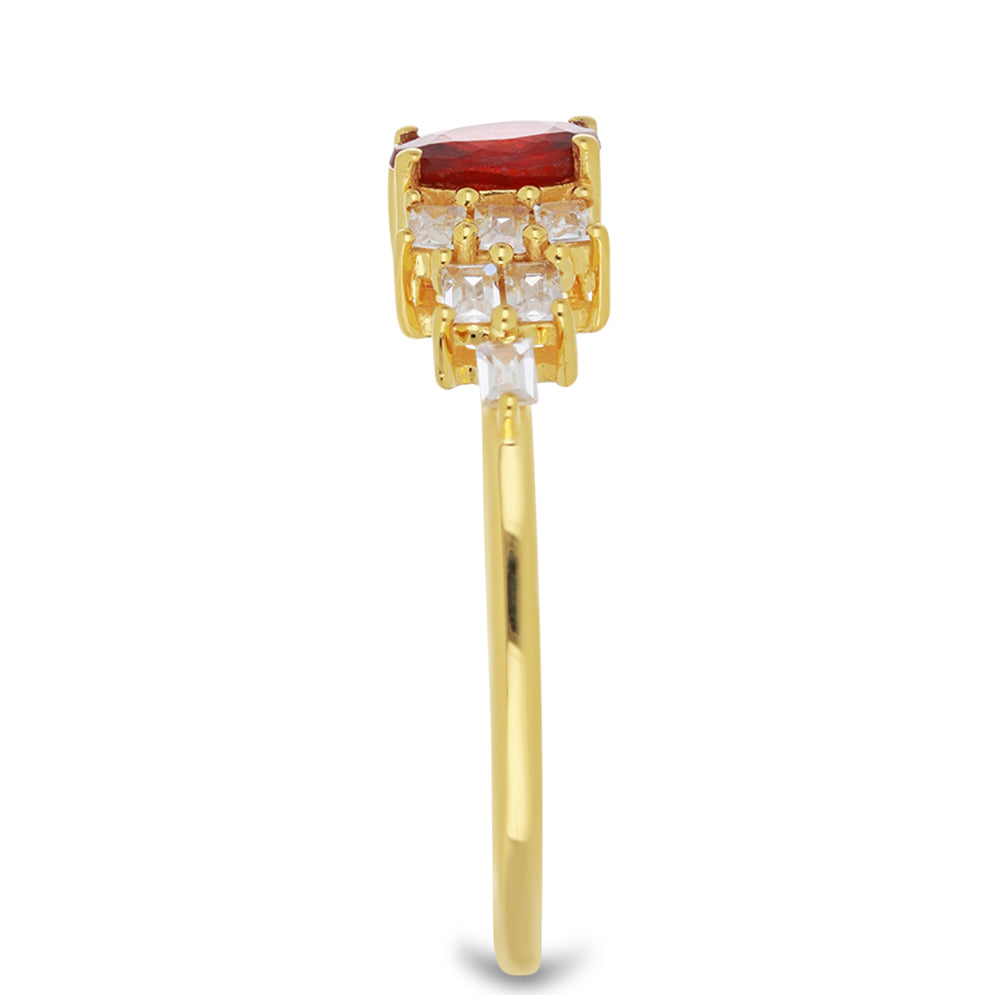 Inel din Aur de 9K ( 1.85 grame ) cu Safir Roșu Rosebery și Zircon Alb 1.16 Carate