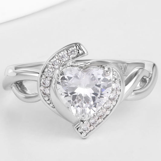 Inel din Aliaj Placat cu Aur ( 10 grame ) cu Cristal Alb Emporia®