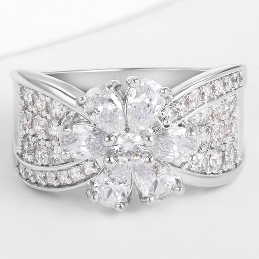 Inel din Aliaj Placat cu Aur ( 10 grame ) cu Cristal Alb Emporia®