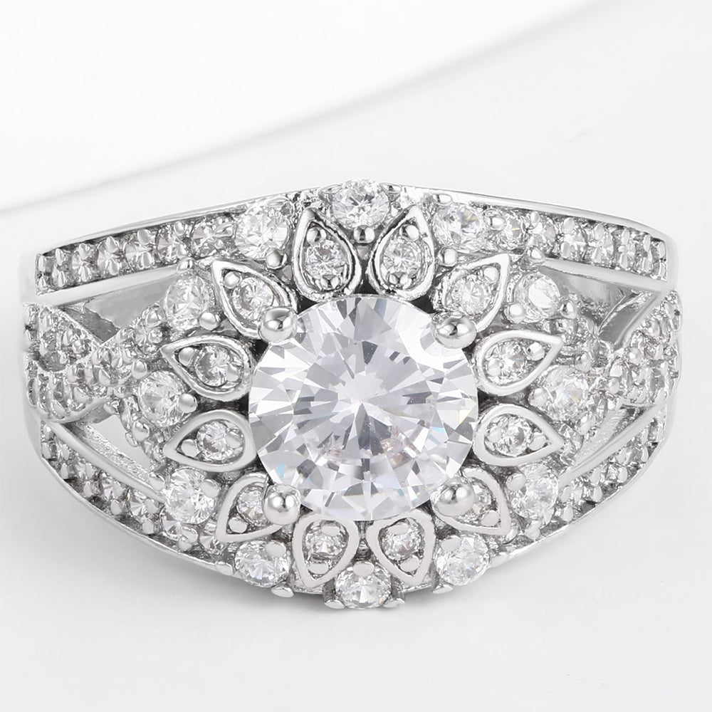 Inel din Aliaj Placat cu Aur ( 10 grame ) cu Cristal Alb Emporia® 1 