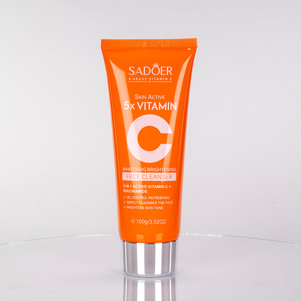 Set Cadou SADOER cu Vitamina C pentru Hidratarea și Uniformizarea nuanței Tenului – 6 Piese