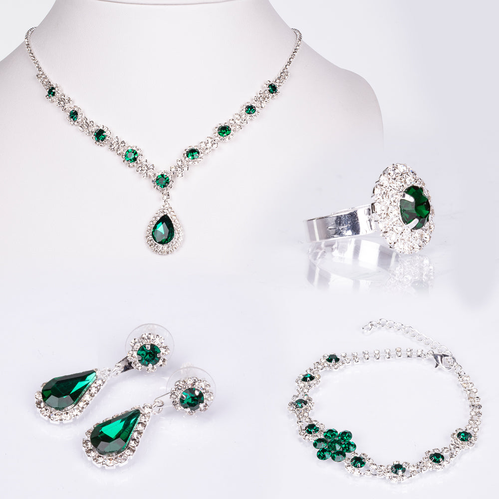 Set din Aliaj Placat cu Aur ( 30 grame ) cu Cristal Verde Emporia® și Cristal Alb Emporia® ( Colier+Cercei+Brățară+Inel ) 1 
