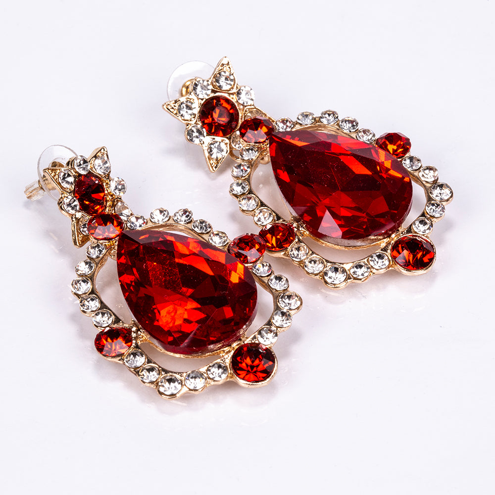 Set din Aliaj Placat cu Aur ( 147.2 grame ) cu Cristal Roșu Emporia® și Cristal Alb Emporia® ( Colier+Cercei )