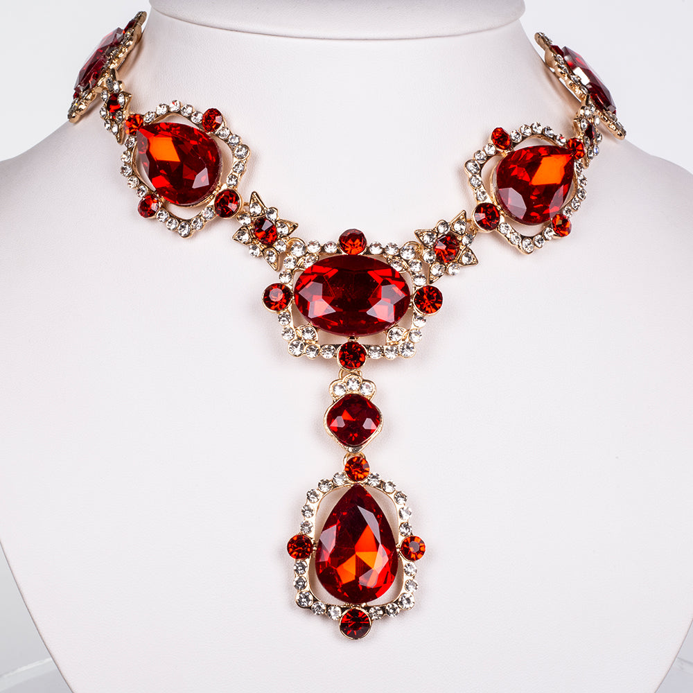 Set din Aliaj Placat cu Aur ( 147.2 grame ) cu Cristal Roșu Emporia® și Cristal Alb Emporia® ( Colier+Cercei )