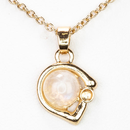 Colier din Aliaj Placat cu Aur ( 5 grame ) cu Piatra Lunii Curcubeu și Cristal Alb Emporia® 2.53 Carate ( Colier+Pandantiv )