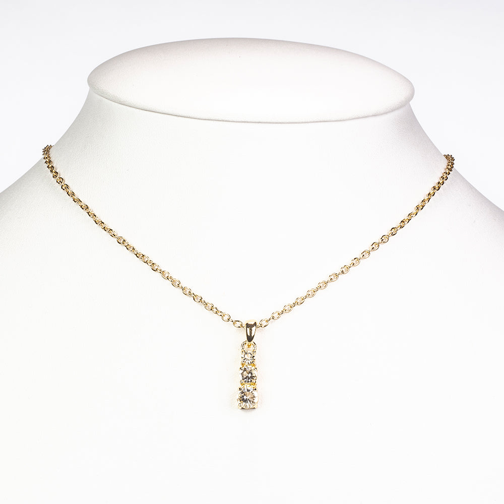 Ceas din Aliaj Placat cu Aur ( 67 grame ) cu Smarald și Cristal Alb Emporia® 2.96 Carate ( Colier+Cercei+Pandantiv )