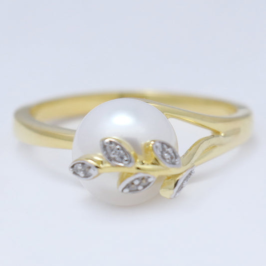 Inel din Argint 925 Placat cu Aur ( 2.97 grame ) cu Perlă de Apă Dulce Albă și Zircon Alb 5.39 Carate
