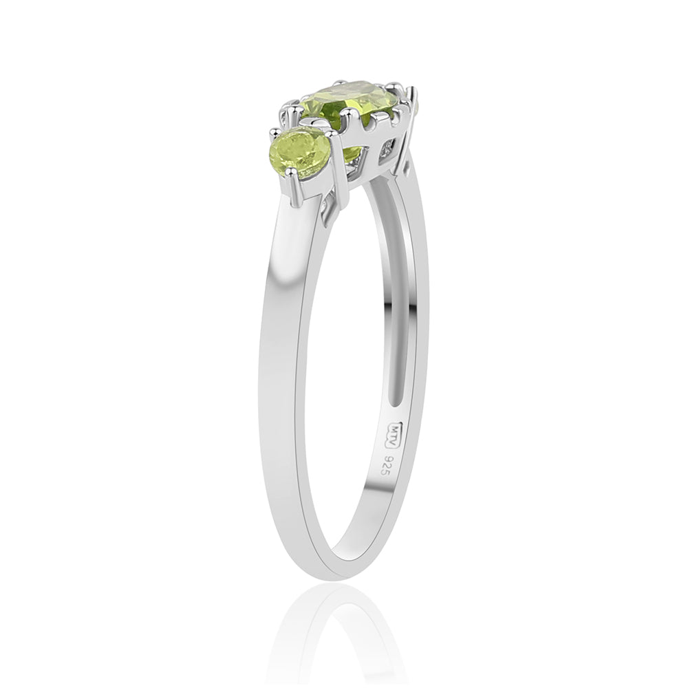 Inel din Argint 925 ( 2.13 grame ) cu Peridot 1.43 Carate