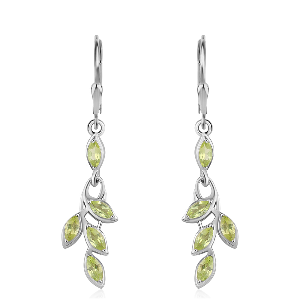 Cercei din Argint 925 ( 3.22 grame ) cu Peridot 1.56 Carate