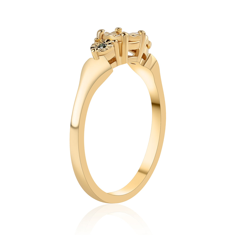 Inel din Argint 925 Placat cu Aur ( 2.14 grame ) cu Diamant Verde 0.02 Carate 2 