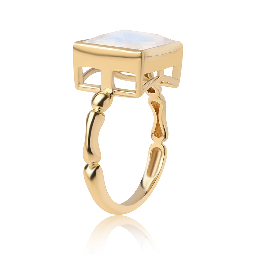 Inel din Argint 925 Placat cu Aur ( 2.74 grame ) cu Piatra Lunii Curcubeu Clasa ”AA” 4.02 Carate 2 