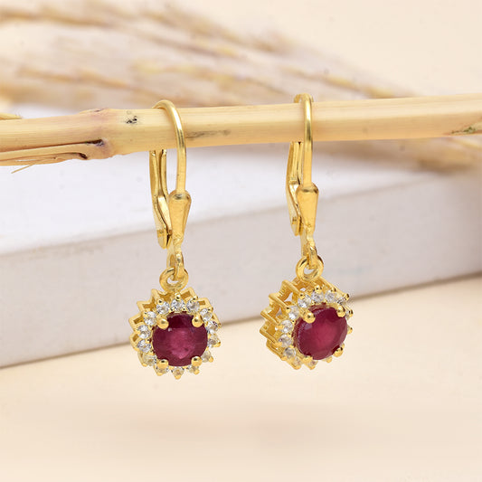 Cercei din Argint 925 Placat cu Aur ( 2.73 grame ) cu Rubin Malagasy și Topaz Alb 0.91 Carate