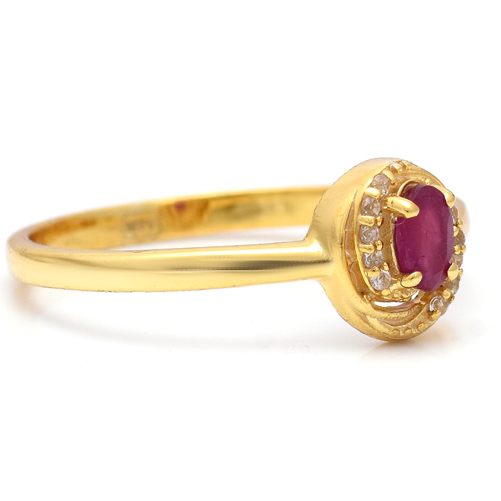 Inel din Argint 925 Placat cu Aur ( 1.81 grame ) cu Rubin Malagasy și Topaz Alb 0.09 Carate 4 