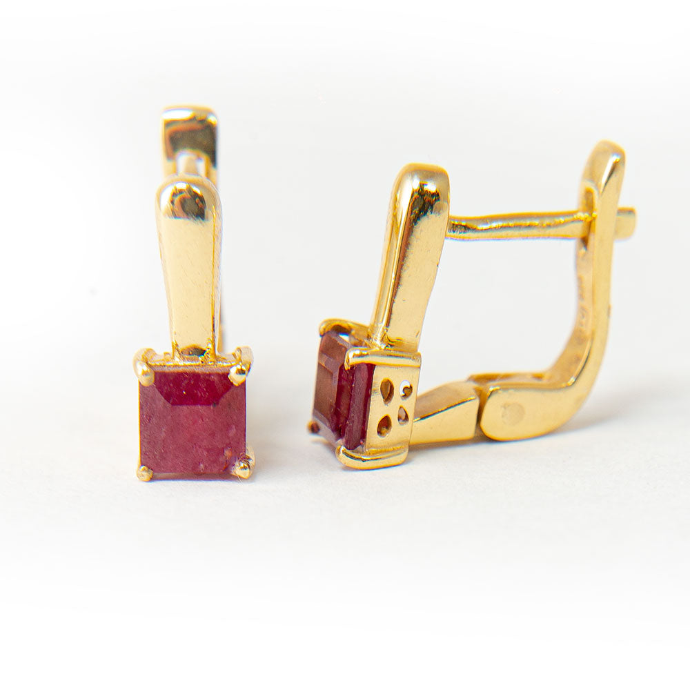 Cercei din Argint 925 Placat cu Aur ( 3.84 grame ) cu Rubin Malagasy 1.54 Carate 1 