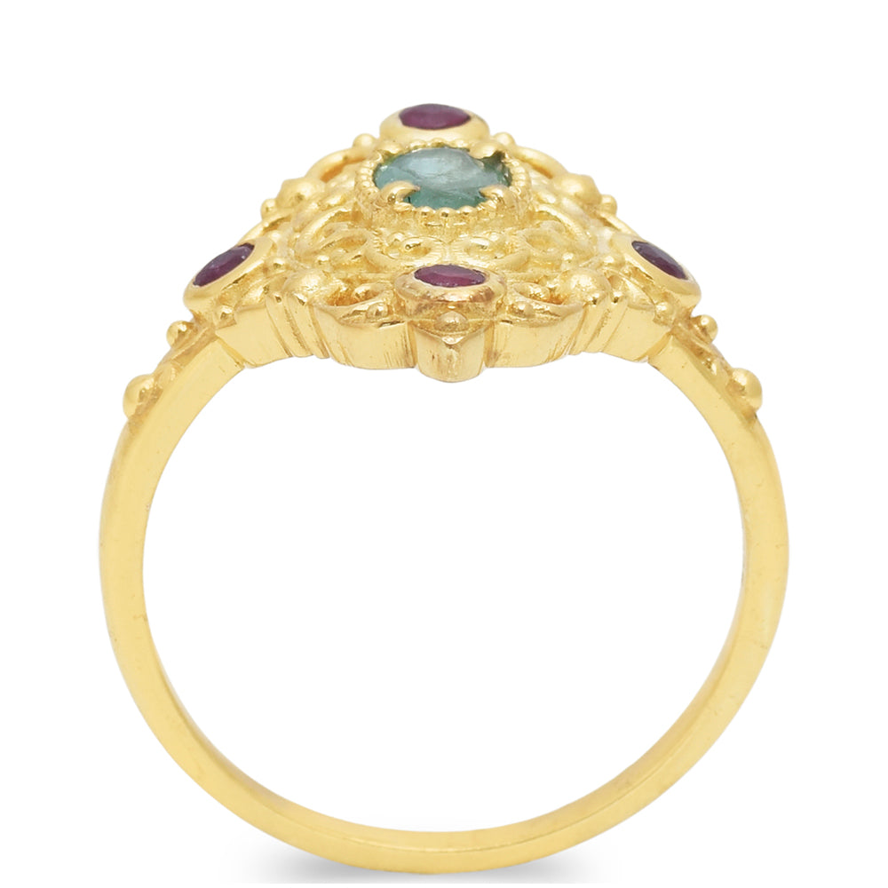 Inel din Argint 925 Placat cu Aur ( 3.9 grame ) cu Rubin Malagasy și Smarald Brazilian 0.98 Carate 4 