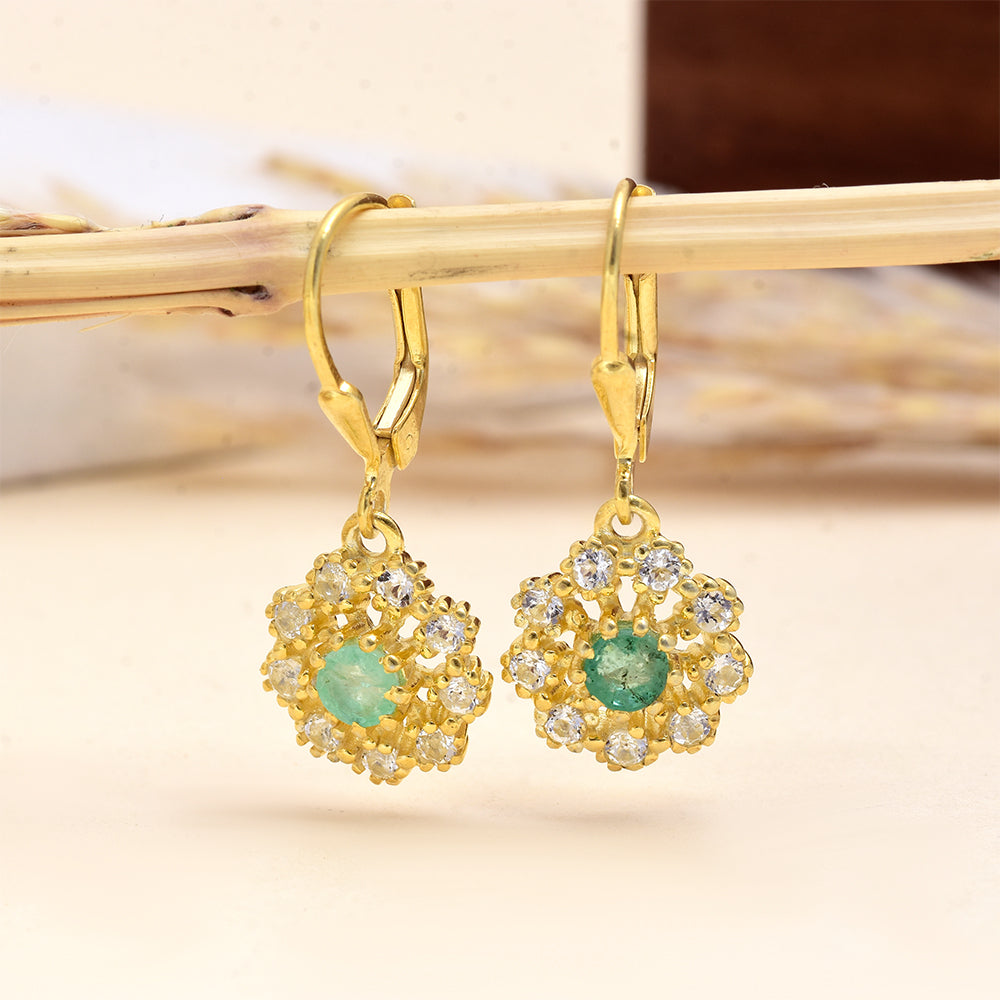 Cercei din Argint 925 Placat cu Aur ( 1.94 grame ) cu Smarald Brazilian și Topaz Alb 0.72 Carate