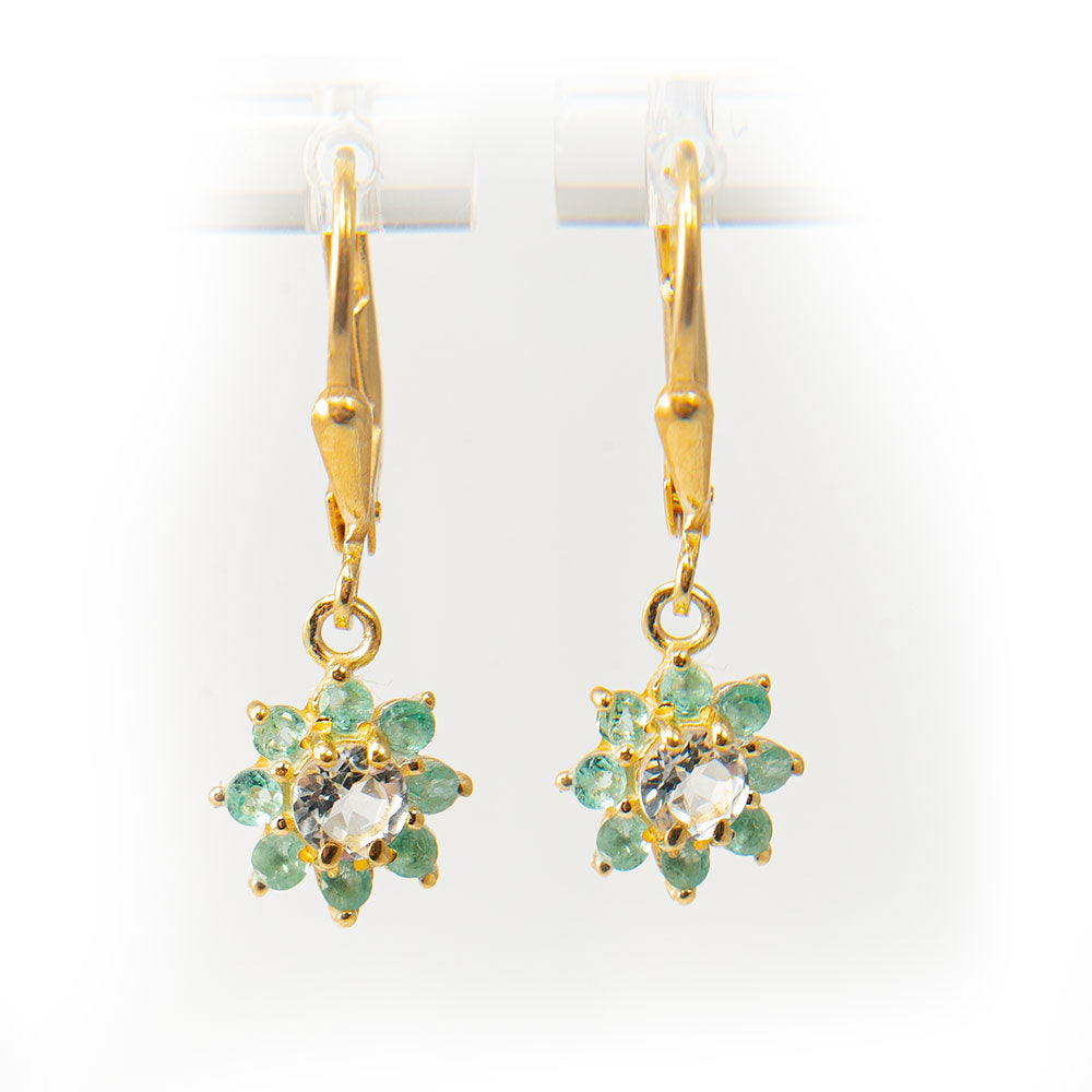 Cercei din Argint 925 Placat cu Aur ( 1.94 grame ) cu Smarald Brazilian și Topaz Alb 0.72 Carate 5 