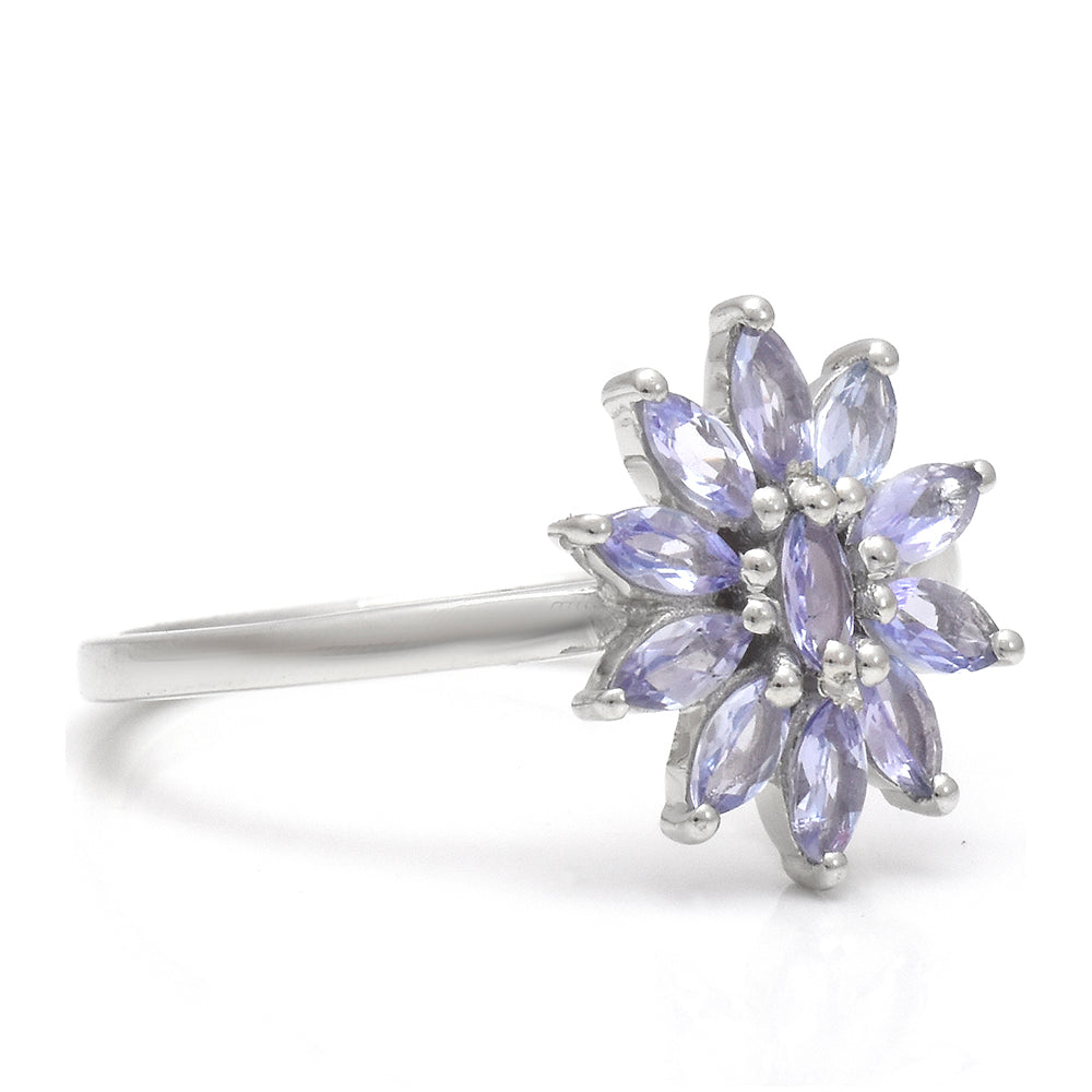 Inel din Argint 925 ( 1.98 grame ) cu Tanzanit AAA 0.82 Carate 3 