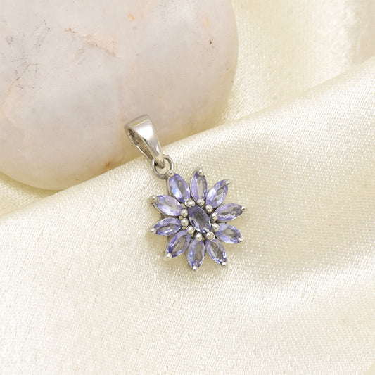 Pandantiv din Argint 925 ( 1.27 grame ) cu Tanzanit AAA 0.79 Carate