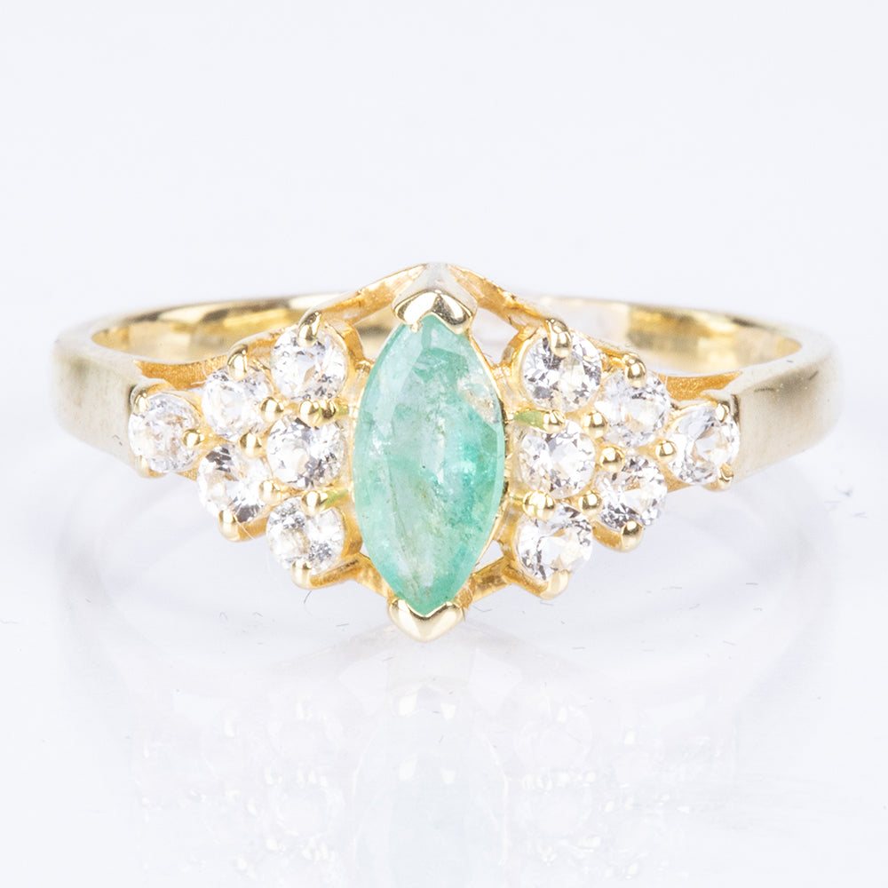 Inel din Argint 925 Placat cu Aur ( 2.14 grame ) cu Smarald Brazilian și Topaz Alb 0.78 Carate 6 