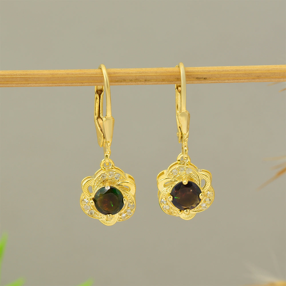 Cercei din Argint 925 Placat cu Aur ( 2.51 grame ) cu Opal Etiopian Lega Dembi și Topaz Alb 1.02 Carate