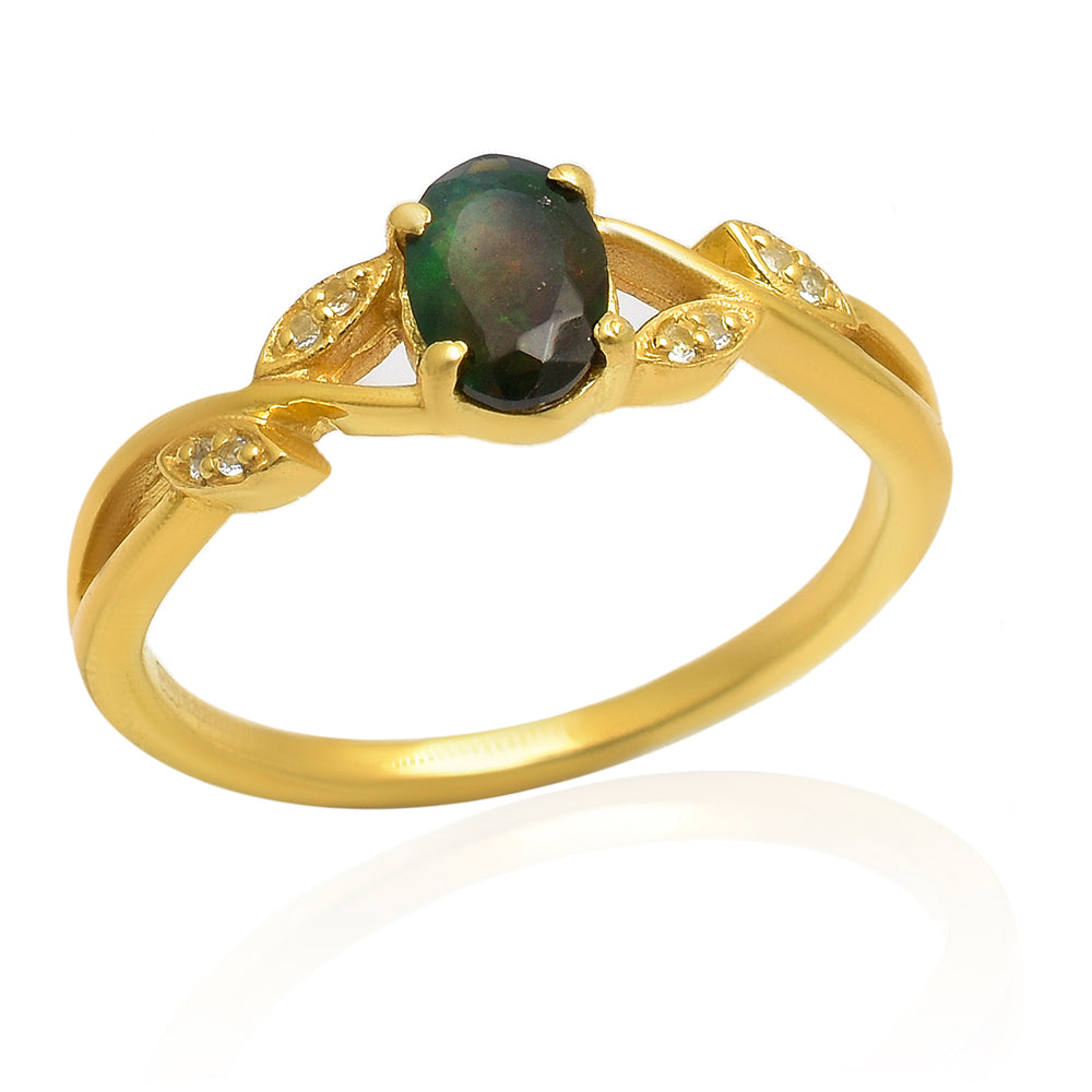 Inel din Argint 925 Placat cu Aur ( 2.12 grame ) cu Opal Etiopian Lega Dembi și Topaz Alb 0.54 Carate