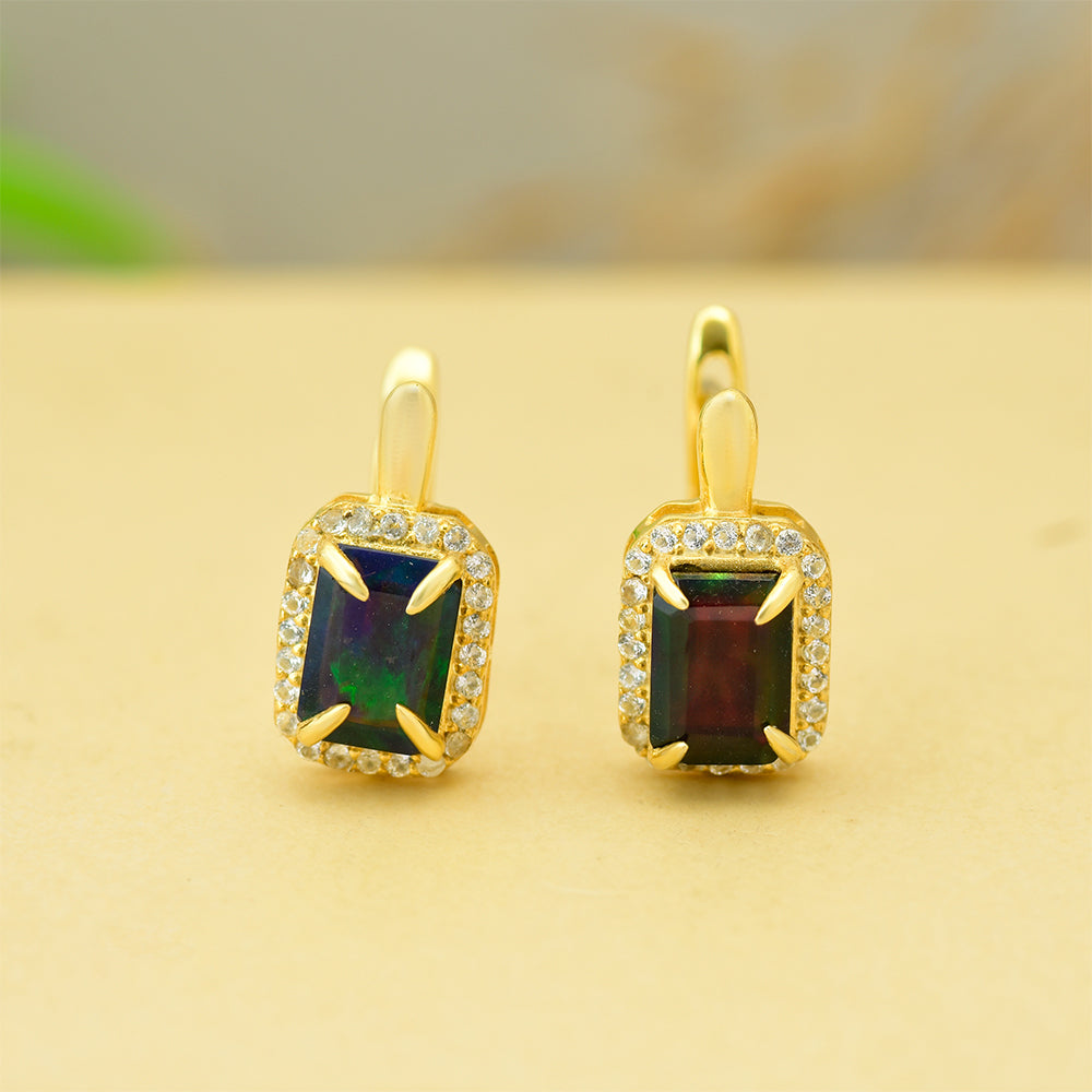 Cercei din Argint 925 Placat cu Aur ( 2.97 grame ) cu Opal Etiopian Lega Dembi 1.44 Carate