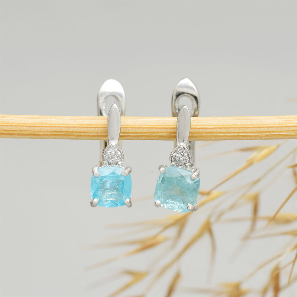 Cercei din Argint 925 ( 2.53 grame ) cu Apatit Albastru Madagascar și Topaz Alb 1.41 Carate 1 