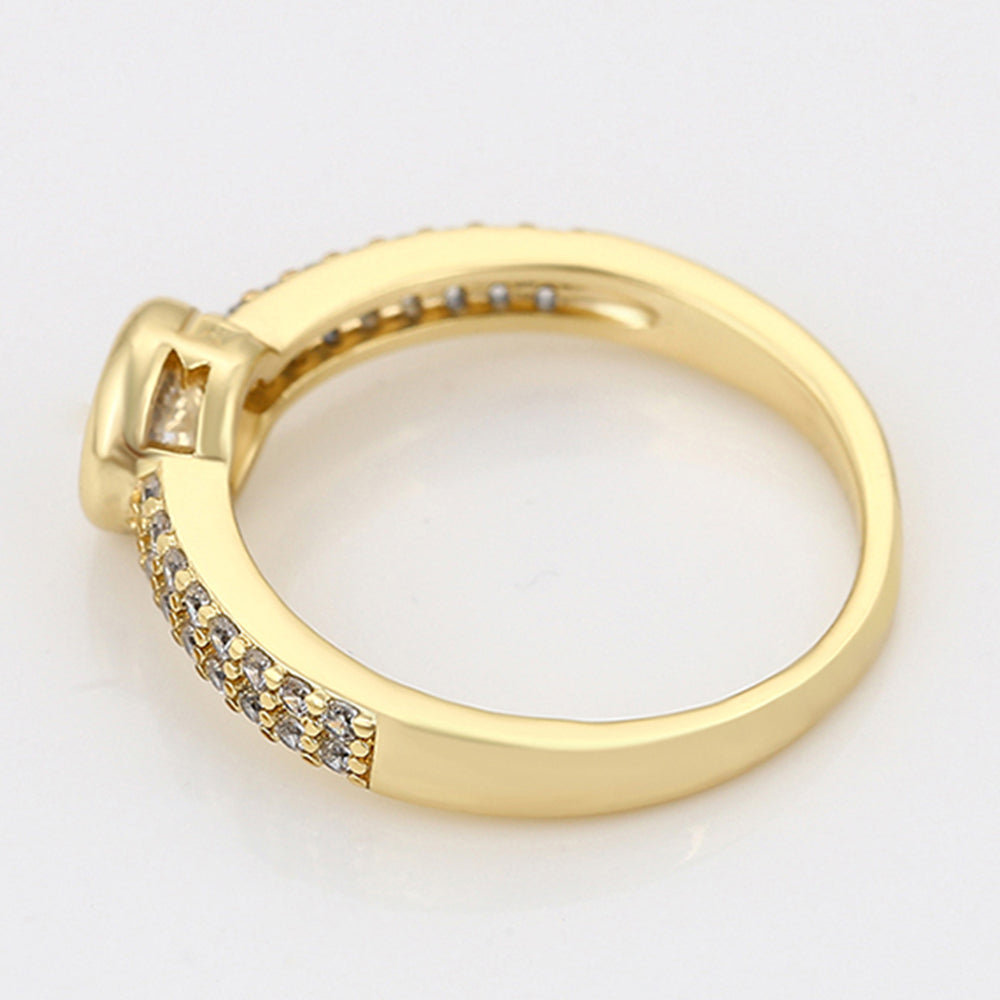 Inel din Aliaj Placat cu Aur cu Cristal Alb Emporia® 6 