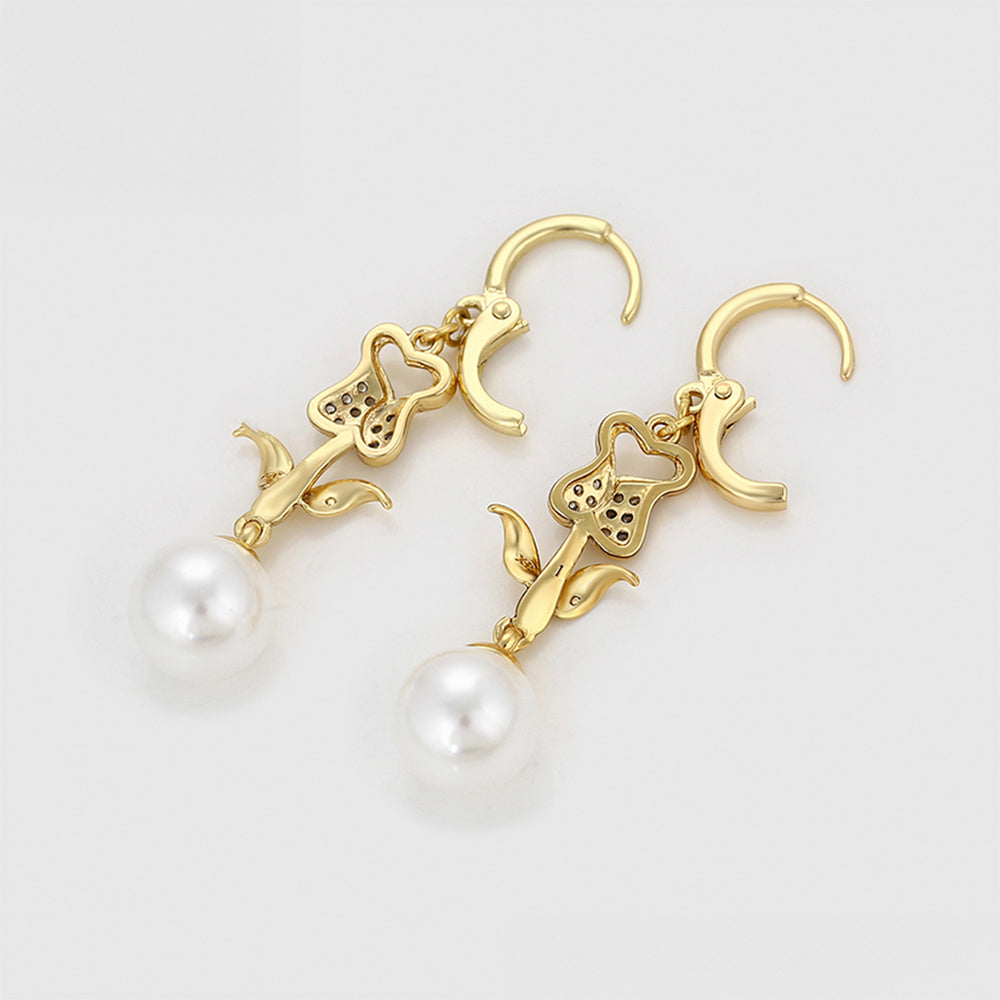 Cercei din Aliaj Placat cu Aur cu Perlă de cristal și Cristal Alb Emporia® 4 