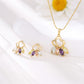 Set din Aliaj Placat cu Aur cu Cristal Violet Emporia® și Cristal Alb Emporia® ( Cercei+Pandantiv )