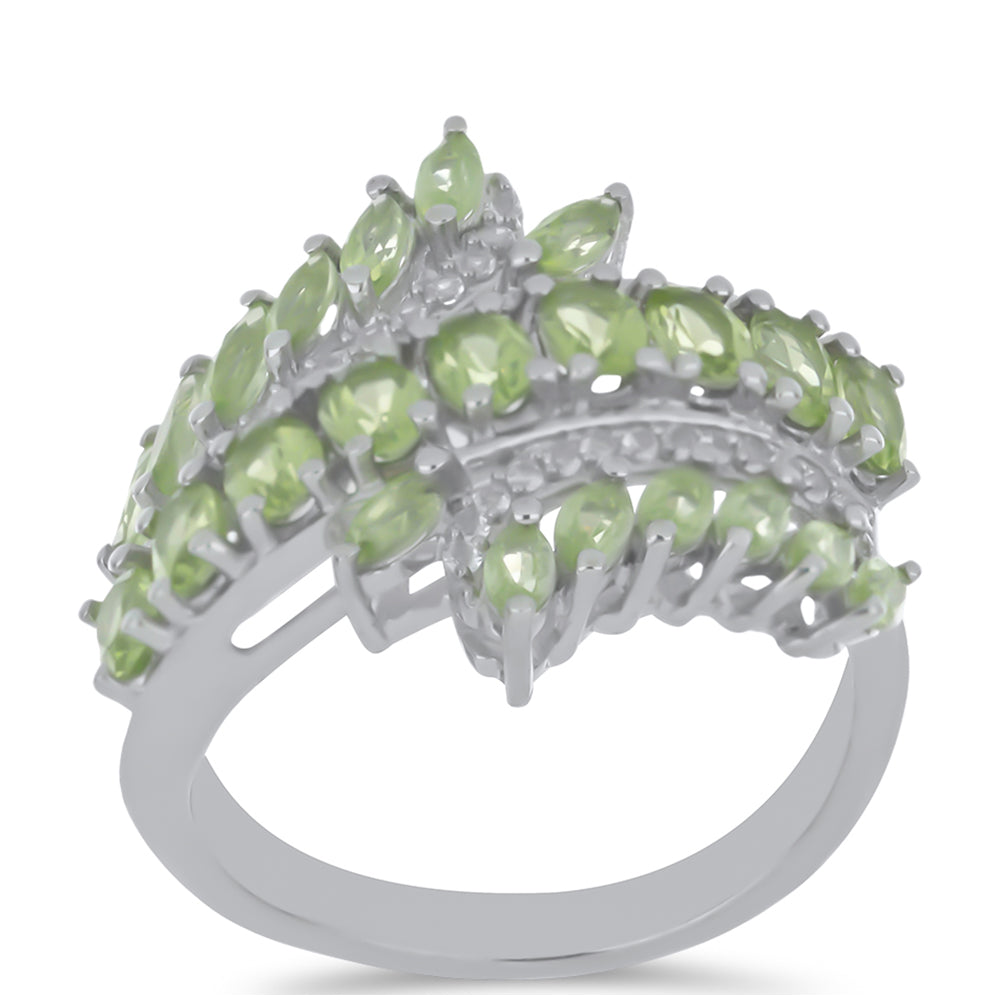 Inel din Argint 925 ( 5.42 grame ) cu Peridot Changbai 3.27 Carate