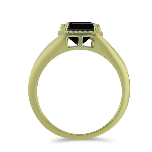 Inel din Argint 925 Placat cu Aur ( 4.91 grame ) cu Spinel Negru 3.95 Carate