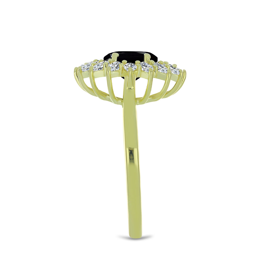 Inel din Argint 925 Placat cu Aur ( 3.79 grame ) cu Spinel Negru și Topaz Alb 3.69 Carate