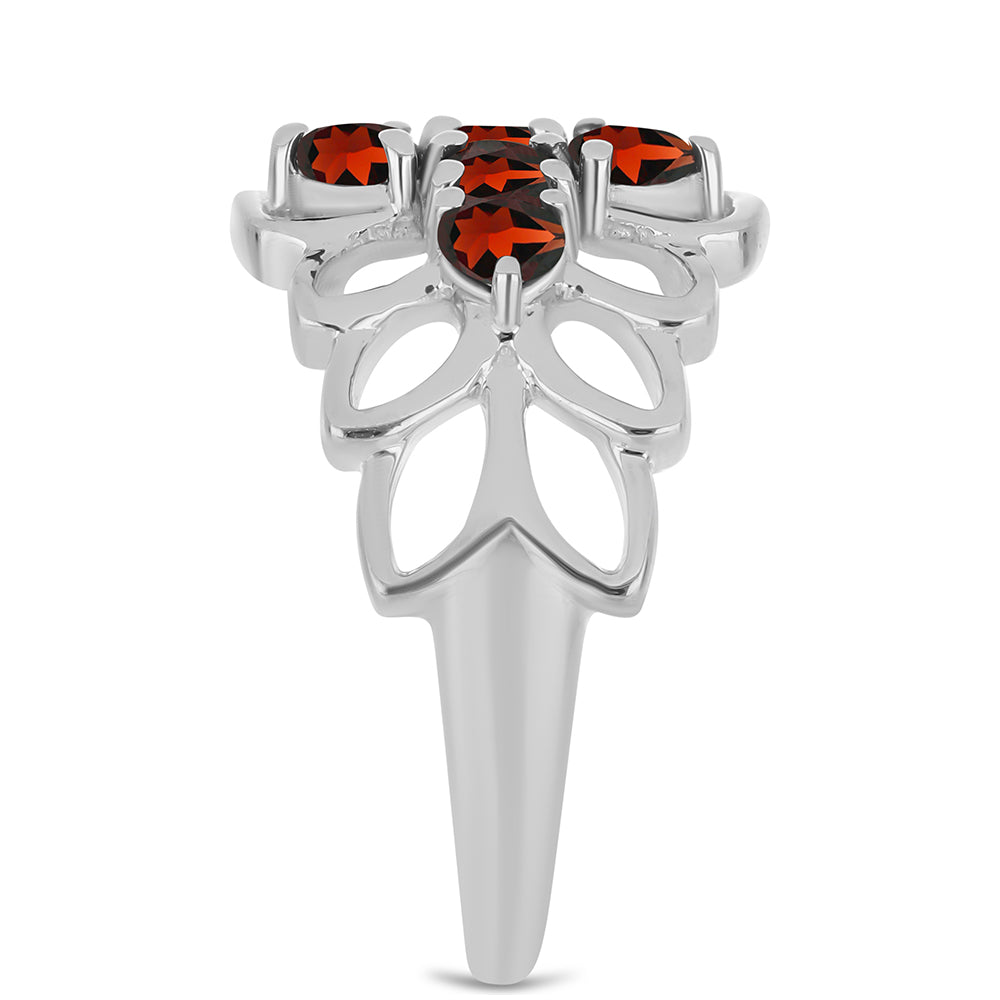 Inel din Argint 925 ( 3.13 grame ) cu Granat Barton 0.91 Carate 4 