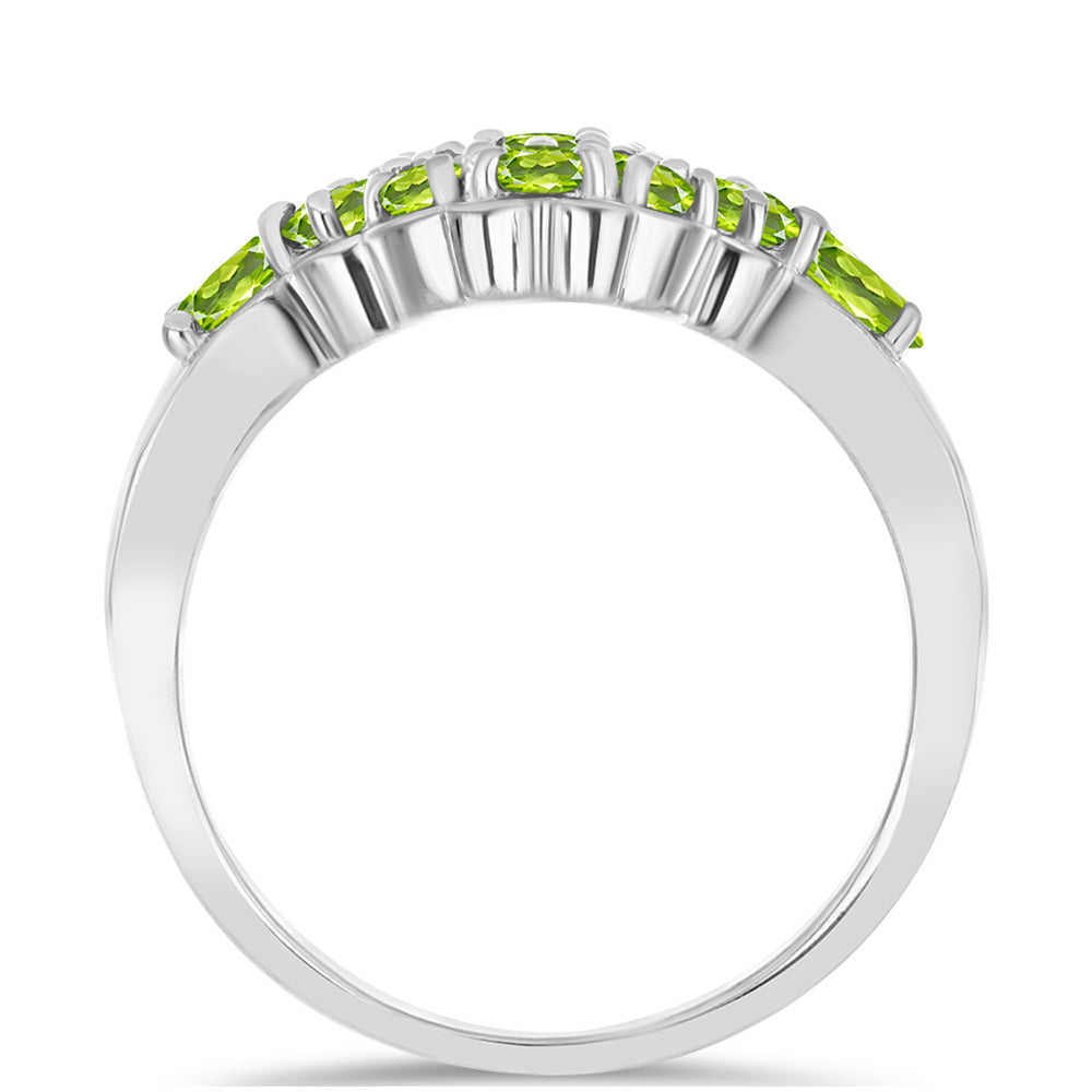 Inel din Argint 925 ( 5.16 grame ) cu Peridot Changbai 3.01 Carate 2 