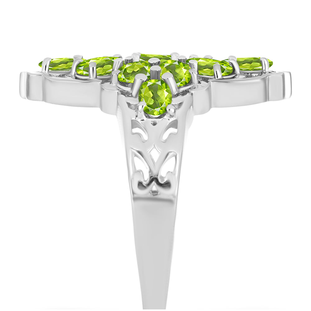 Inel din Argint 925 ( 5.16 grame ) cu Peridot Changbai 3.01 Carate 4 